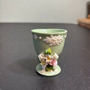 Beautiful Vintage Green Floral Egg Cup